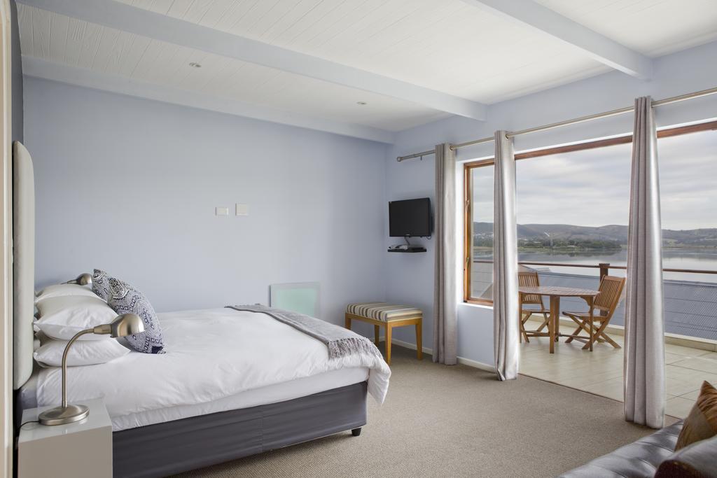 Holiday home Tides End Manor House