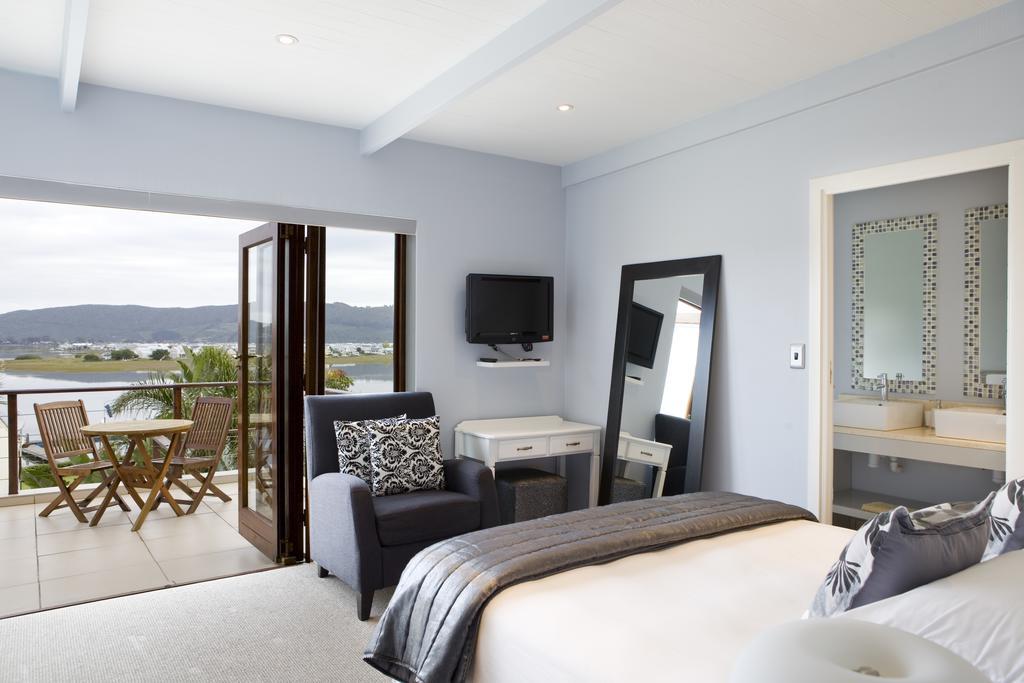 Tides End Manor House *