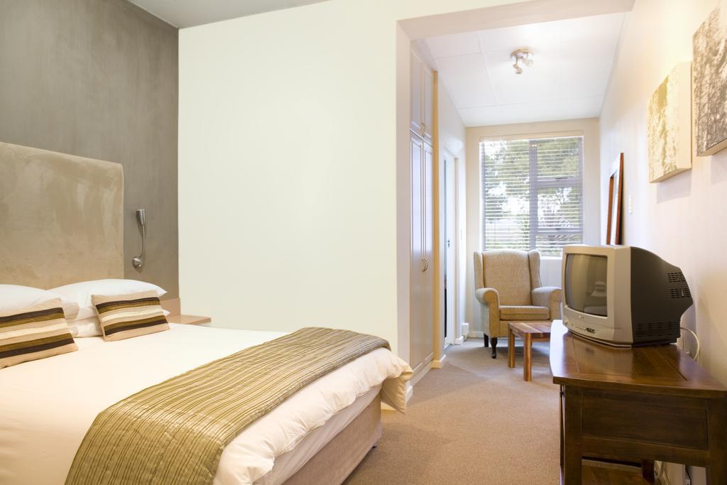 Holiday home Tides End Manor House *